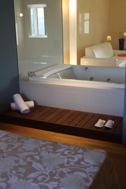 Relais Del Borgo Hotel & Spa 4 Stelle Staffolo Room photo