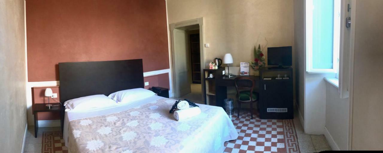 Relais Del Borgo Hotel & Spa 4 Stelle Staffolo Exterior photo
